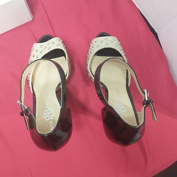 Rock & Republic Woman's SZ 9.5M Studded High Heels With Ankle Strap . - Picture 6 of 9